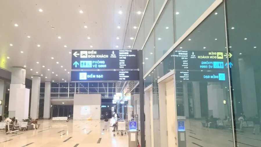 나트랑 공항 입국 서비스 경험 관련 사진