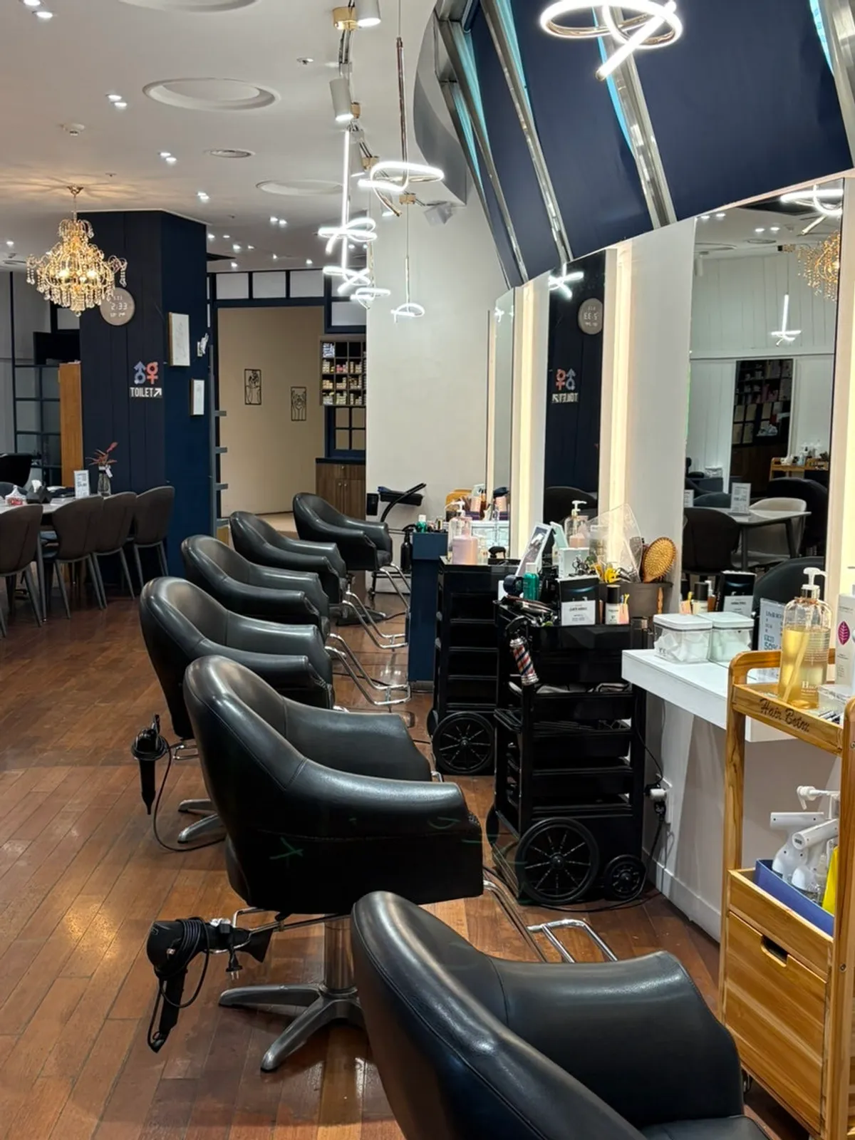Spacious treatment area at VOG HAIR City Seven Branch