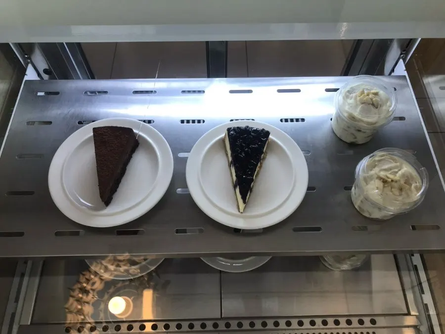 바우트 디저트 메뉴 안내