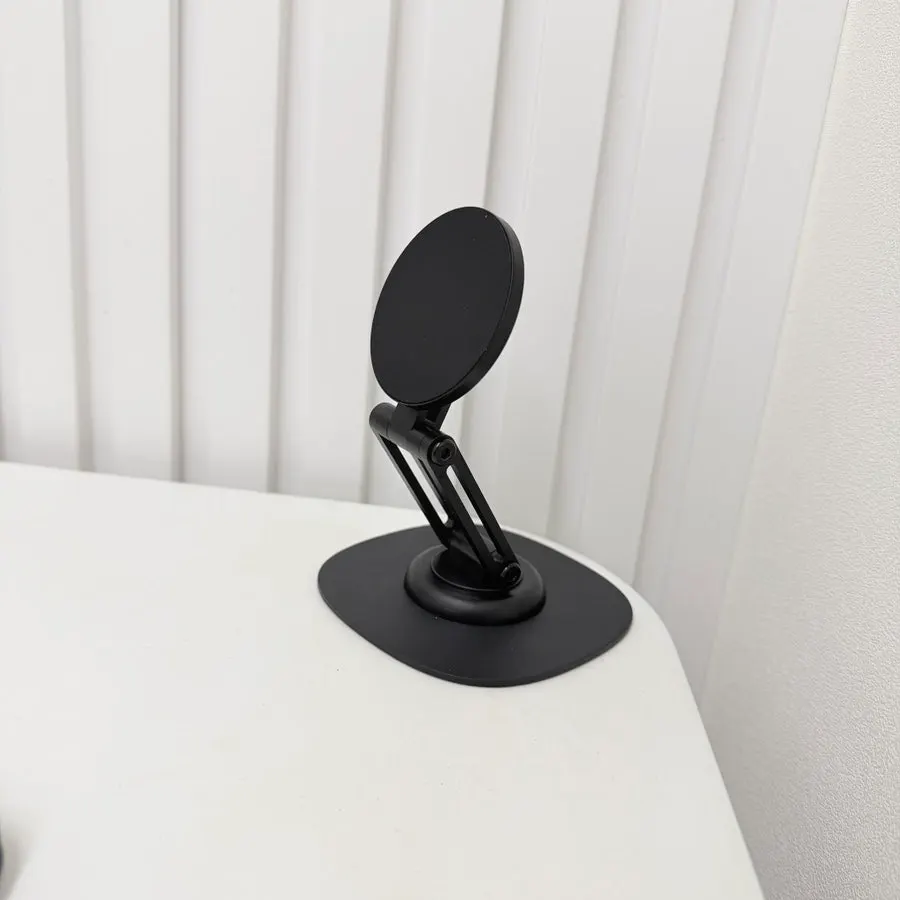 MagSafe stand with three-level height adjustment