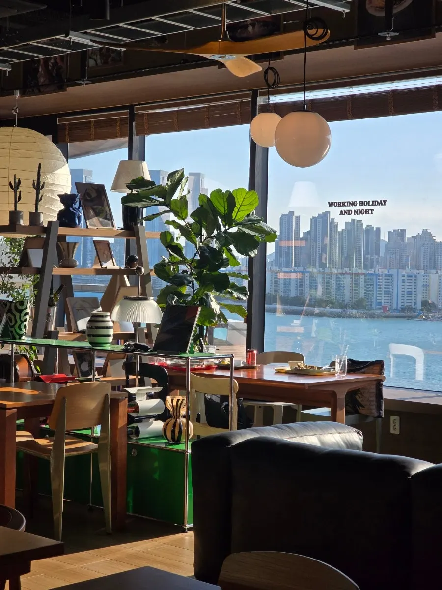 Two-person window table at Working Holiday Minrak