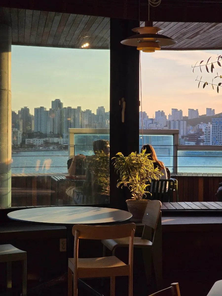 Evening view of Gwangalli sea through the floor-to-ceiling windows