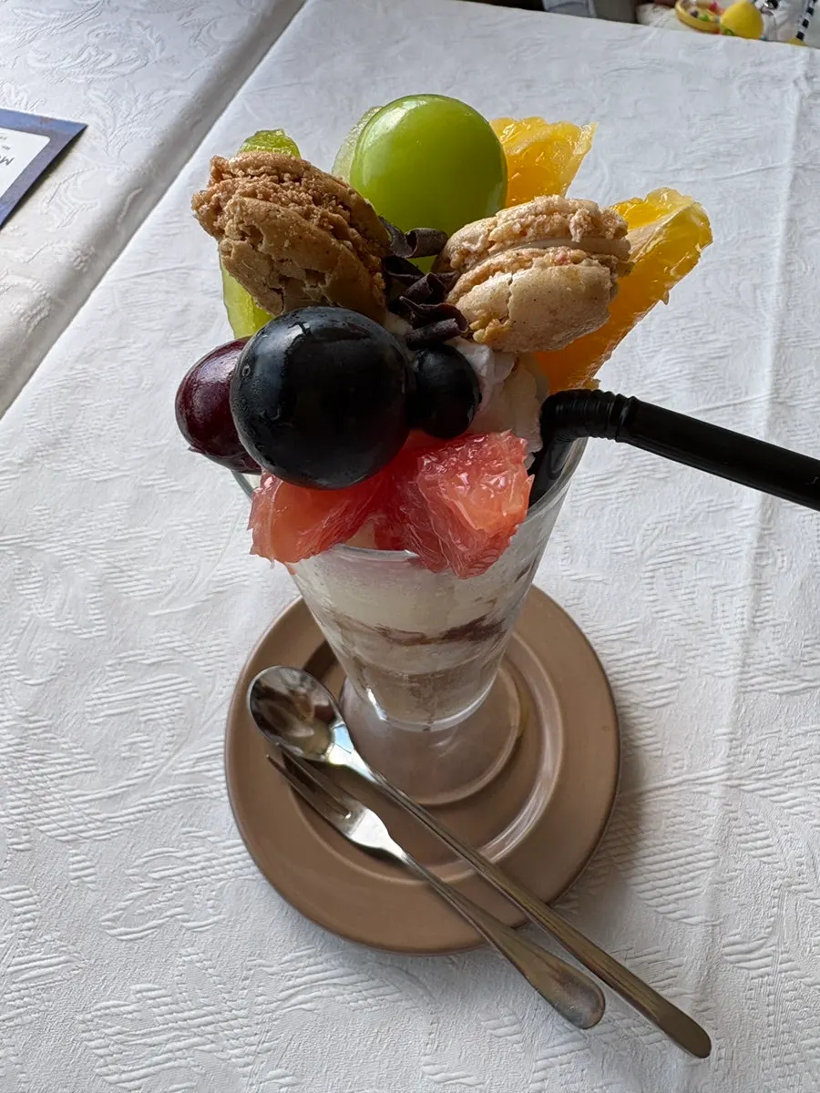 The Honor & Chevalier dessert at Waltz and Dr. Mahn
