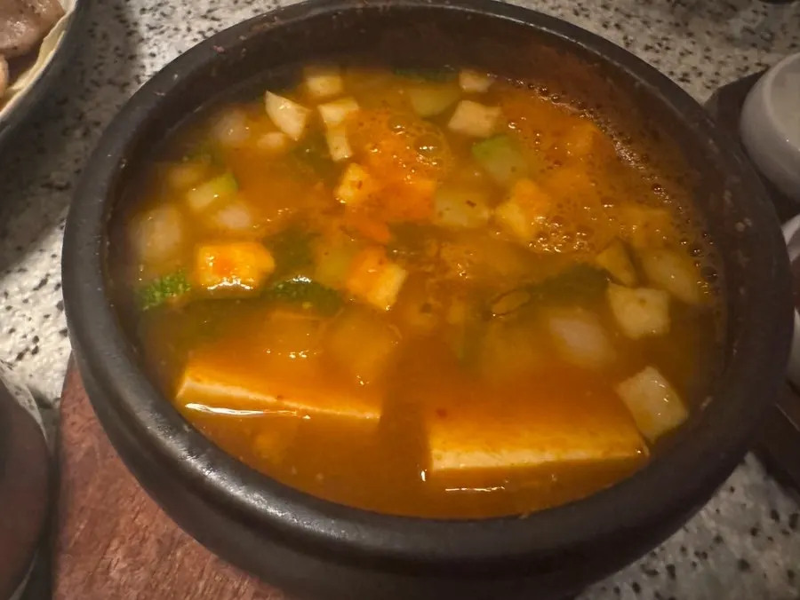 추가 주문한 완벌집 된장찌개