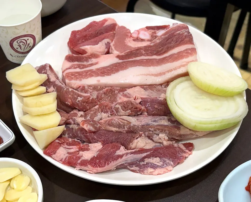 찌개·냉면·국수·누룽지 사이드 무한리필 안내