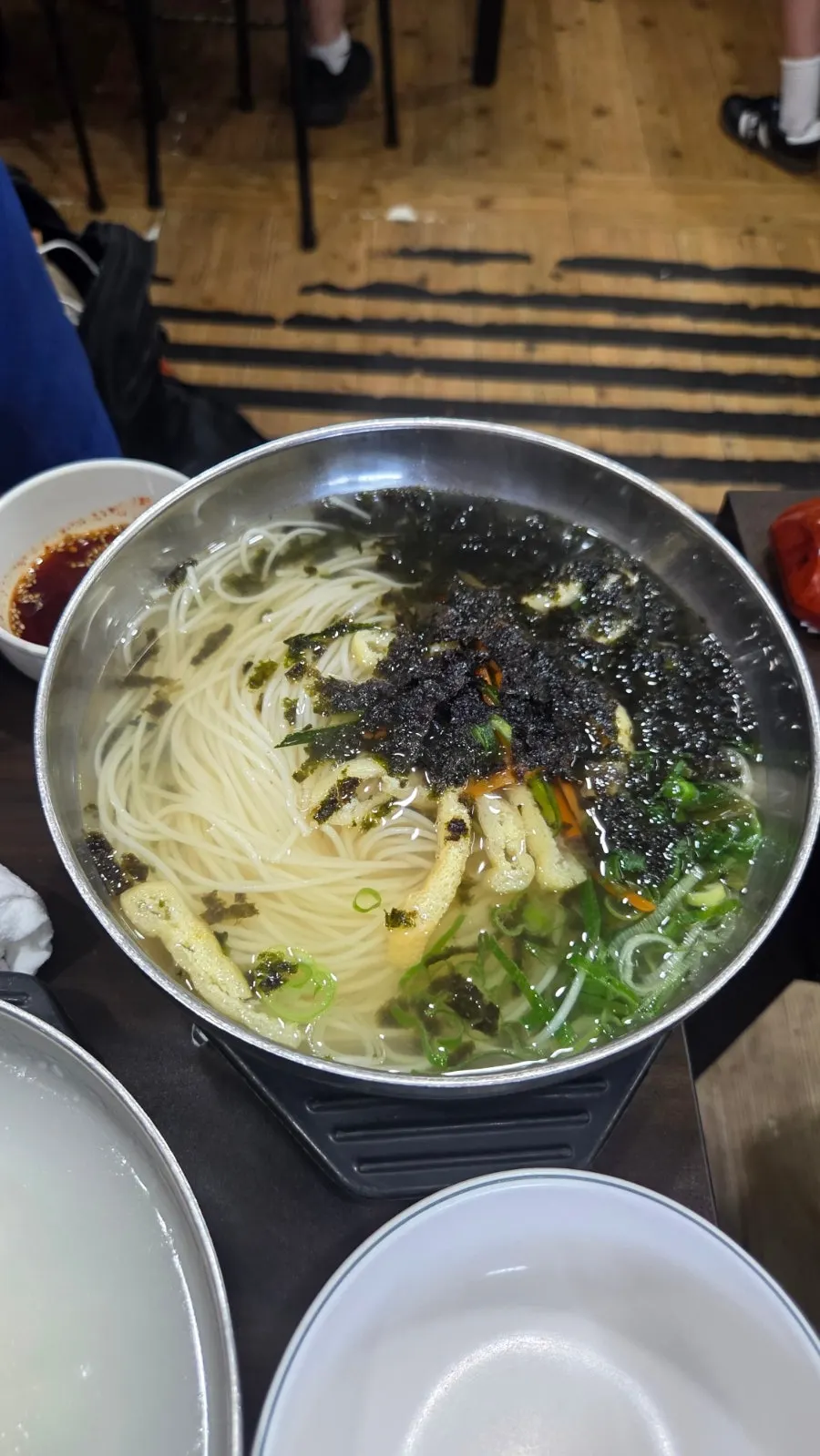 무료로 즐긴 고기 곁들임 메뉴