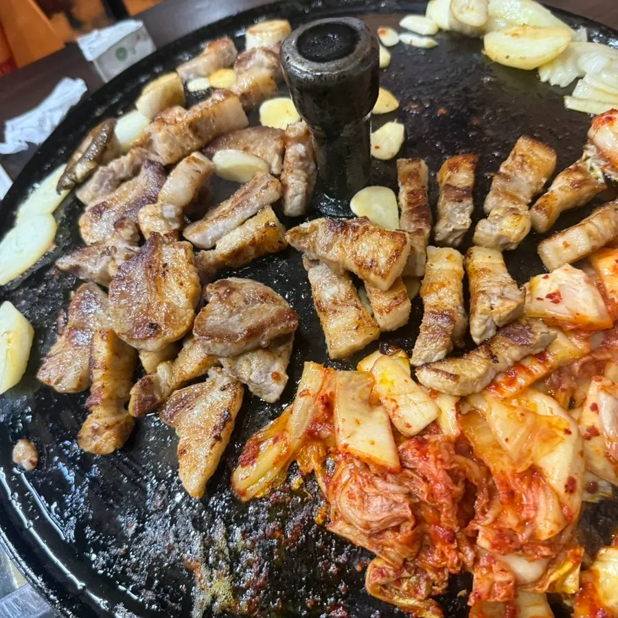 A pot of free pork kimchi jjigae