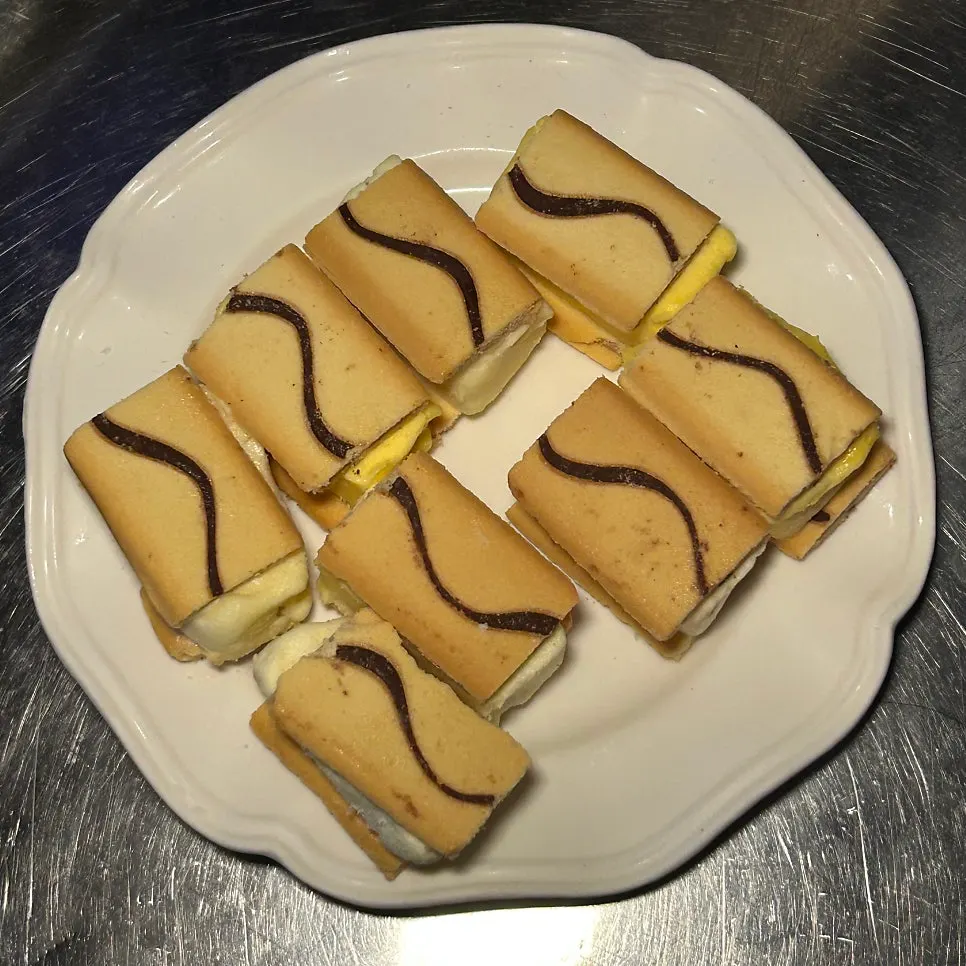 Plate of the Cookierunt dessert menu