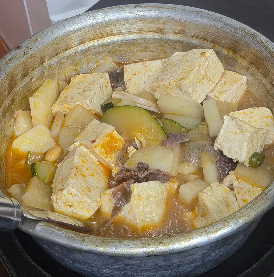 양 많은 무료 사이드 된장찌개