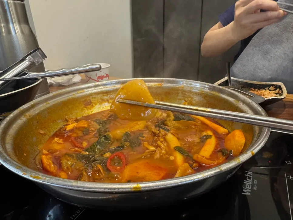 A hearty pot of gamjatang being emptied