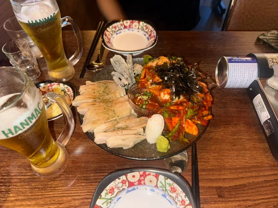 가브리수육 칼빔면 한 상
