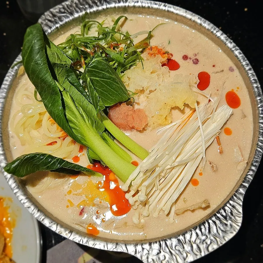 버너에 올린 명란크림짬뽕