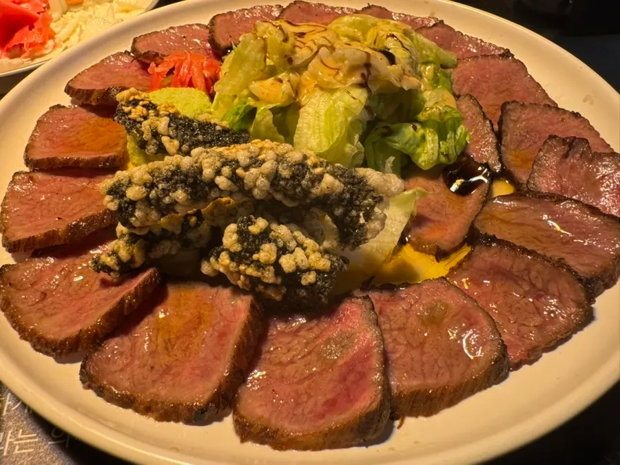 Hanwoo tadaki paired with crispy laver