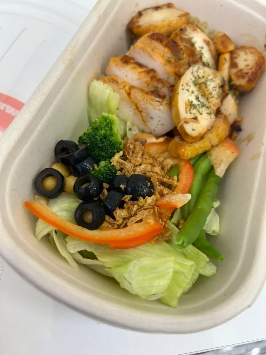 High-protein chicken box tofu noodle meal