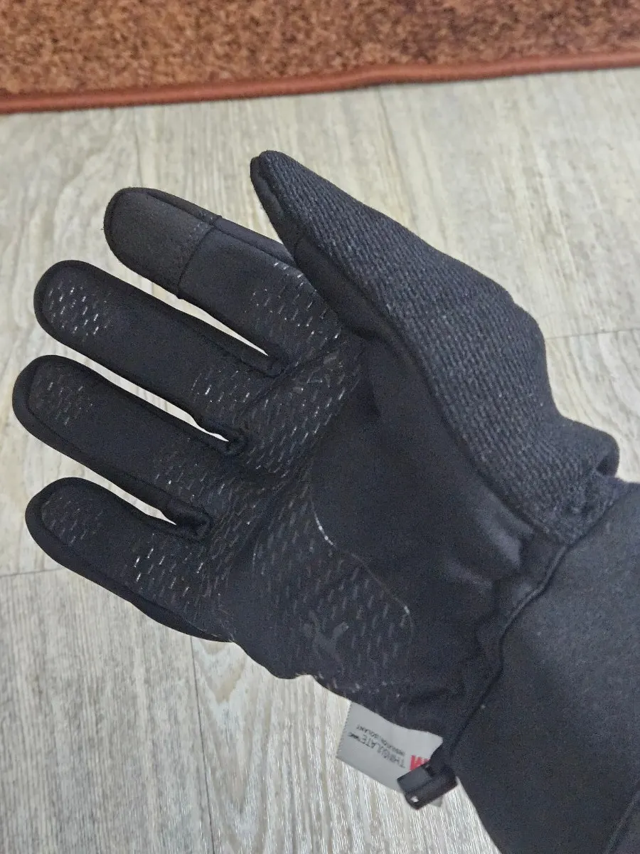 Winter gloves worn during skiing