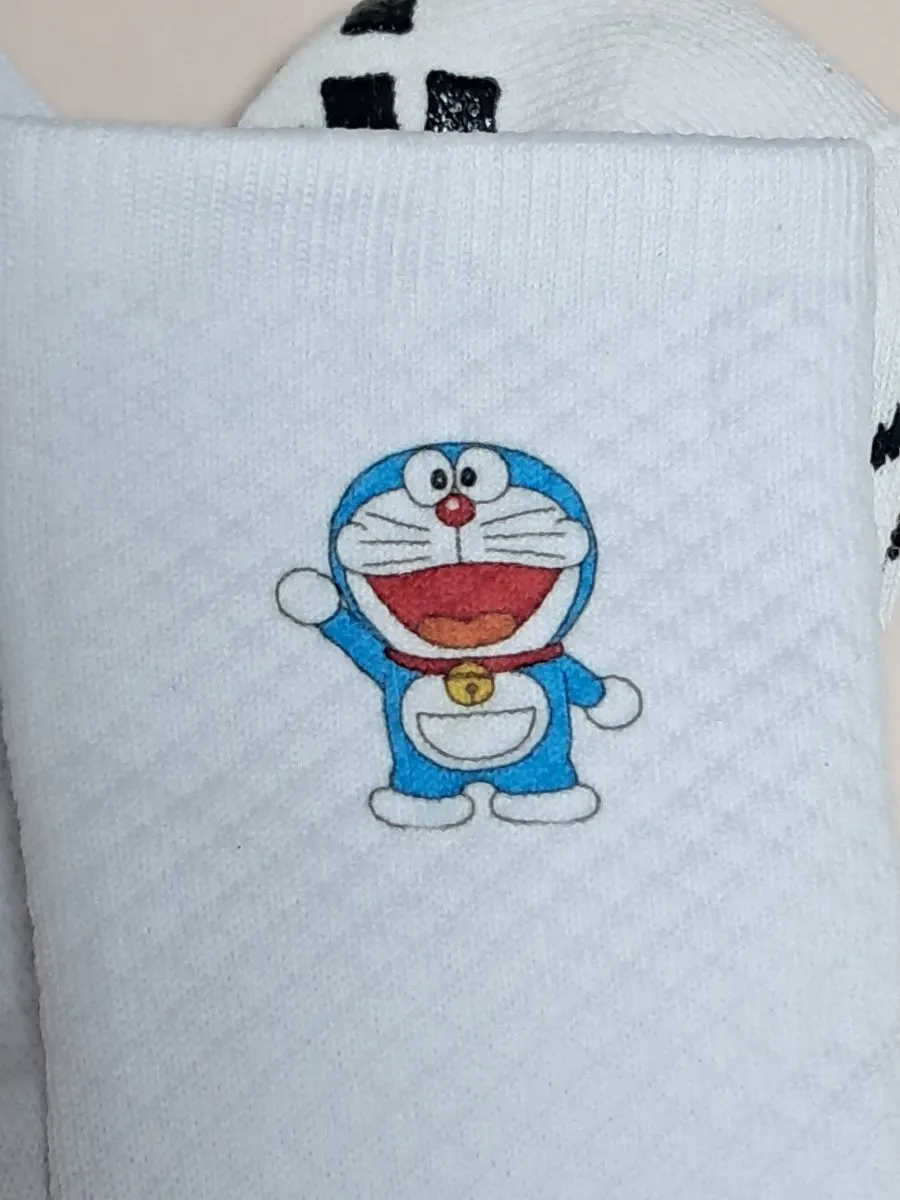 도라에몽 디자인으로 주문한 커스텀 양말