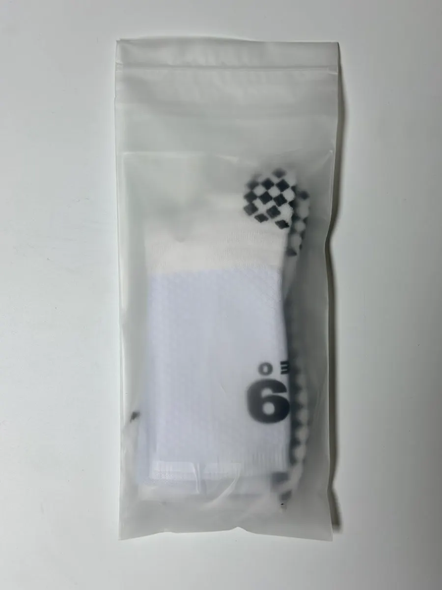 Delivered Winable custom athletic socks