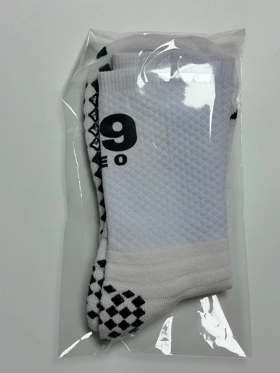 Convenient zipper-bag packaging for Winable socks