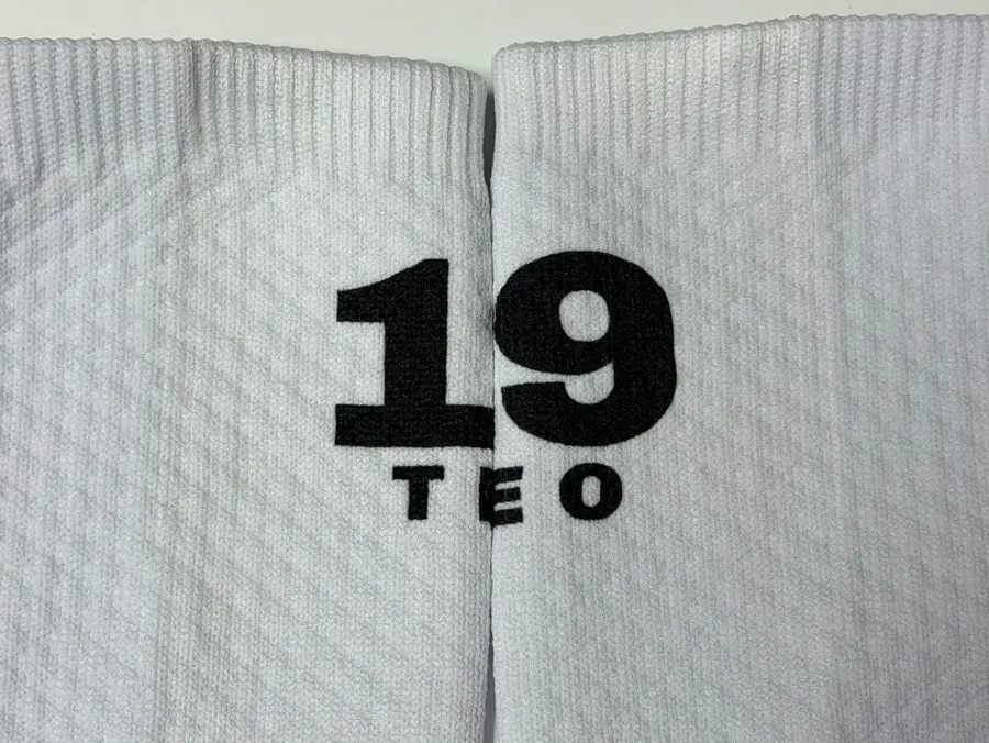 Printing on matched left and right Winable socks