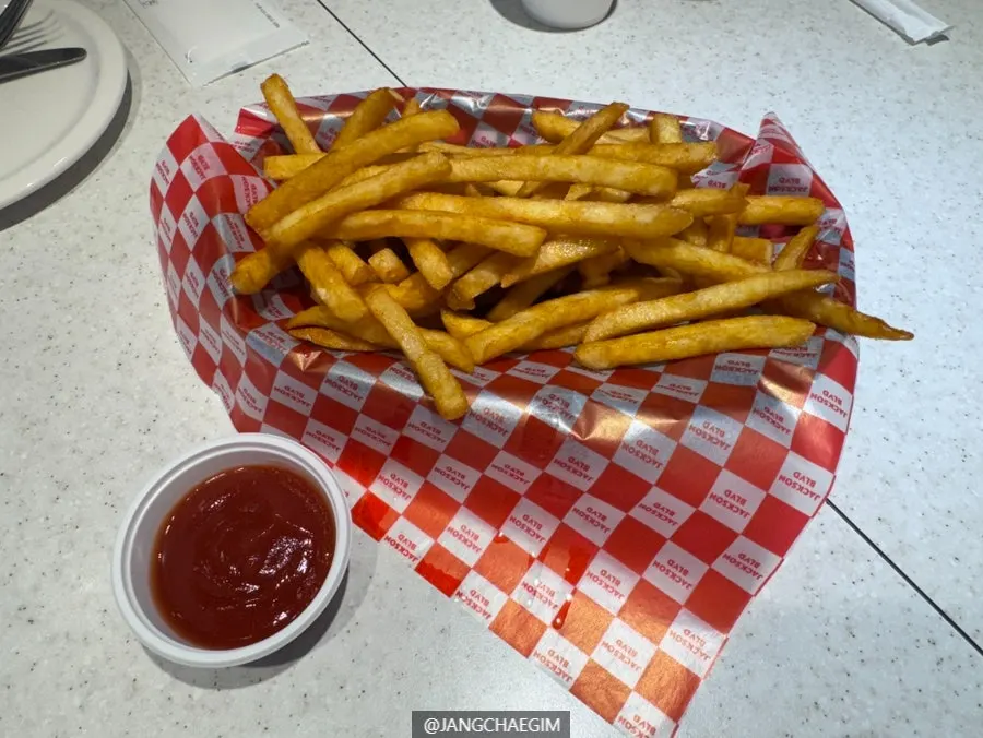 Seasoned fries received via Naver coupon