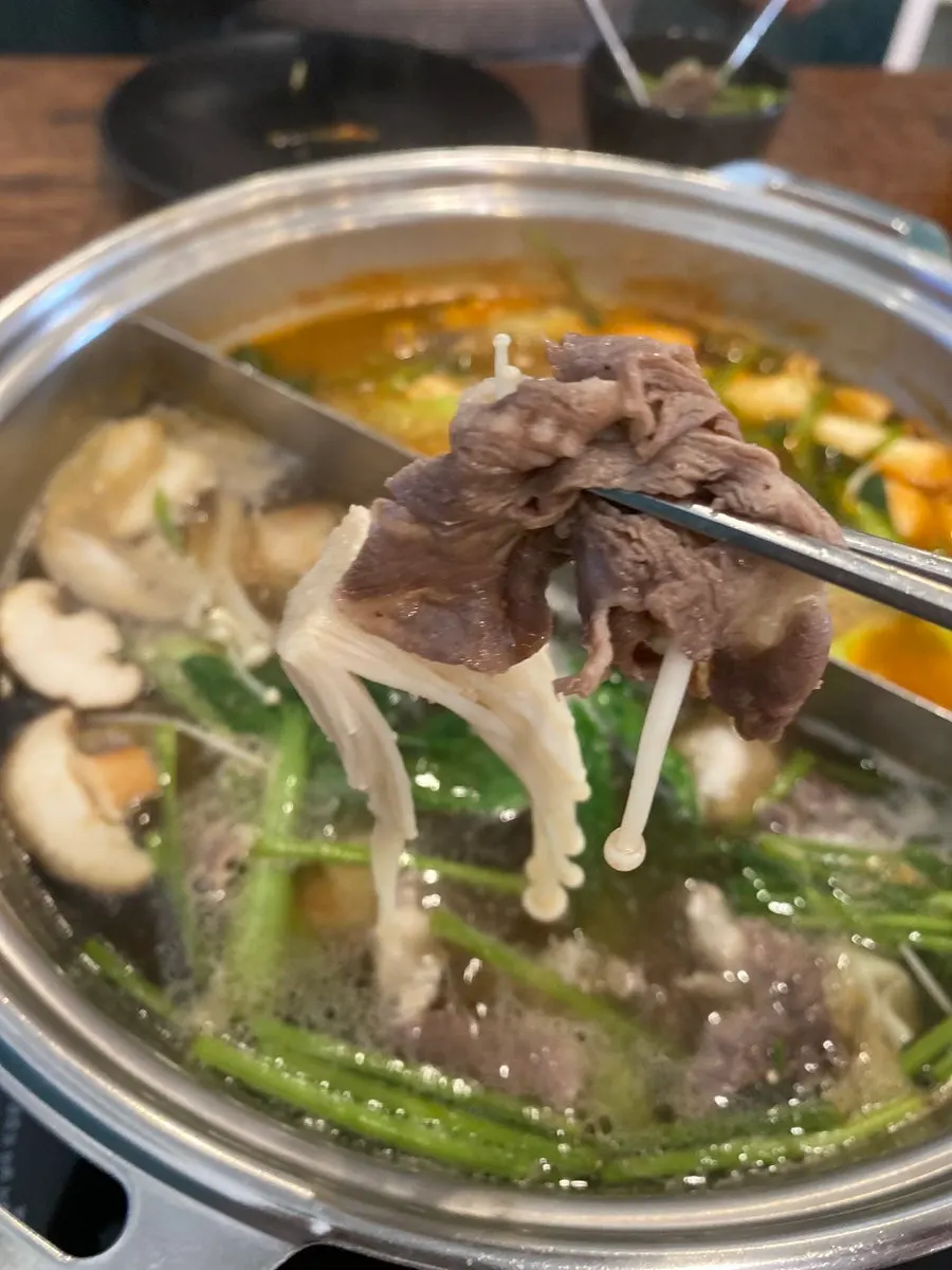 Vietnamese rice-paper wraps with vegetables and meat