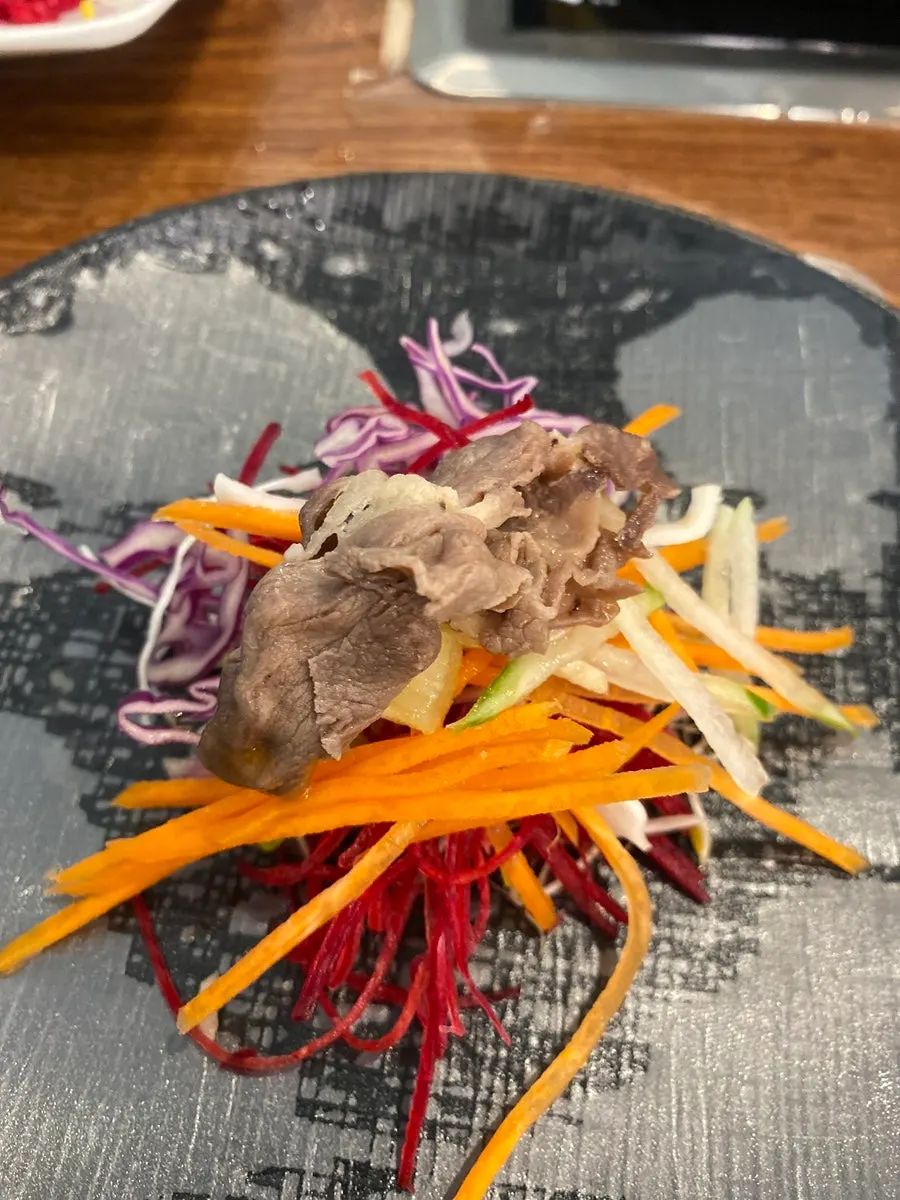 Crisp vegetable and beef Vietnamese rice-paper wrap