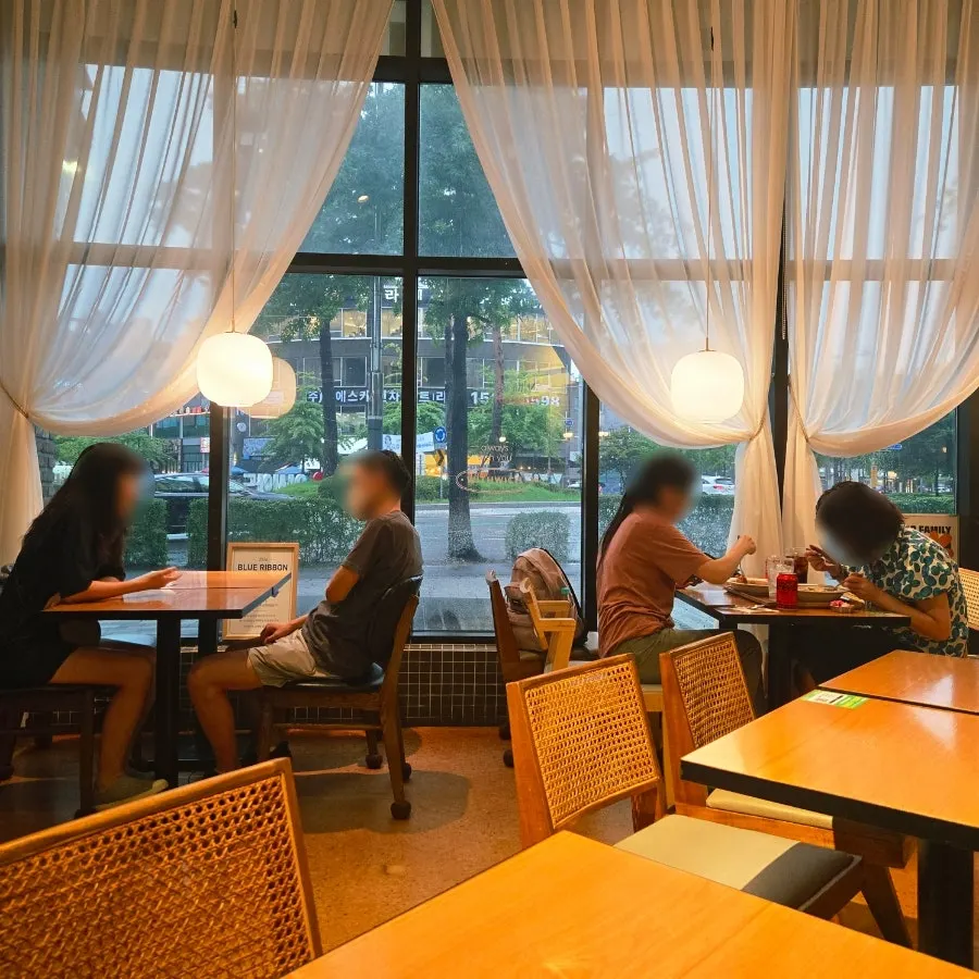 4-person table seating inside Withwich