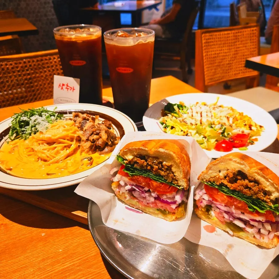 Notice about free americano for receipt reviews