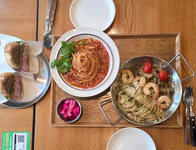 위드위치 메뉴판