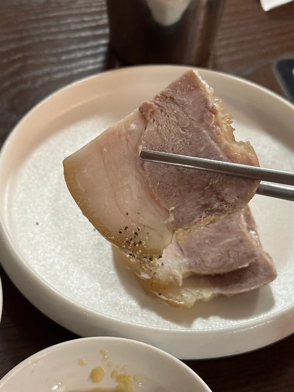 Taste of jeyuk served as four pieces