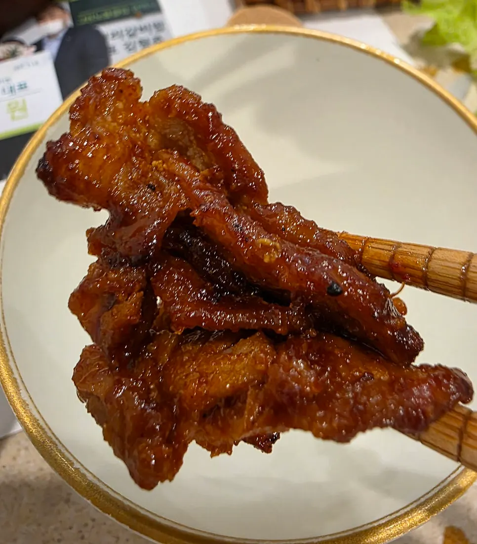 A full spread of galbi and rice together