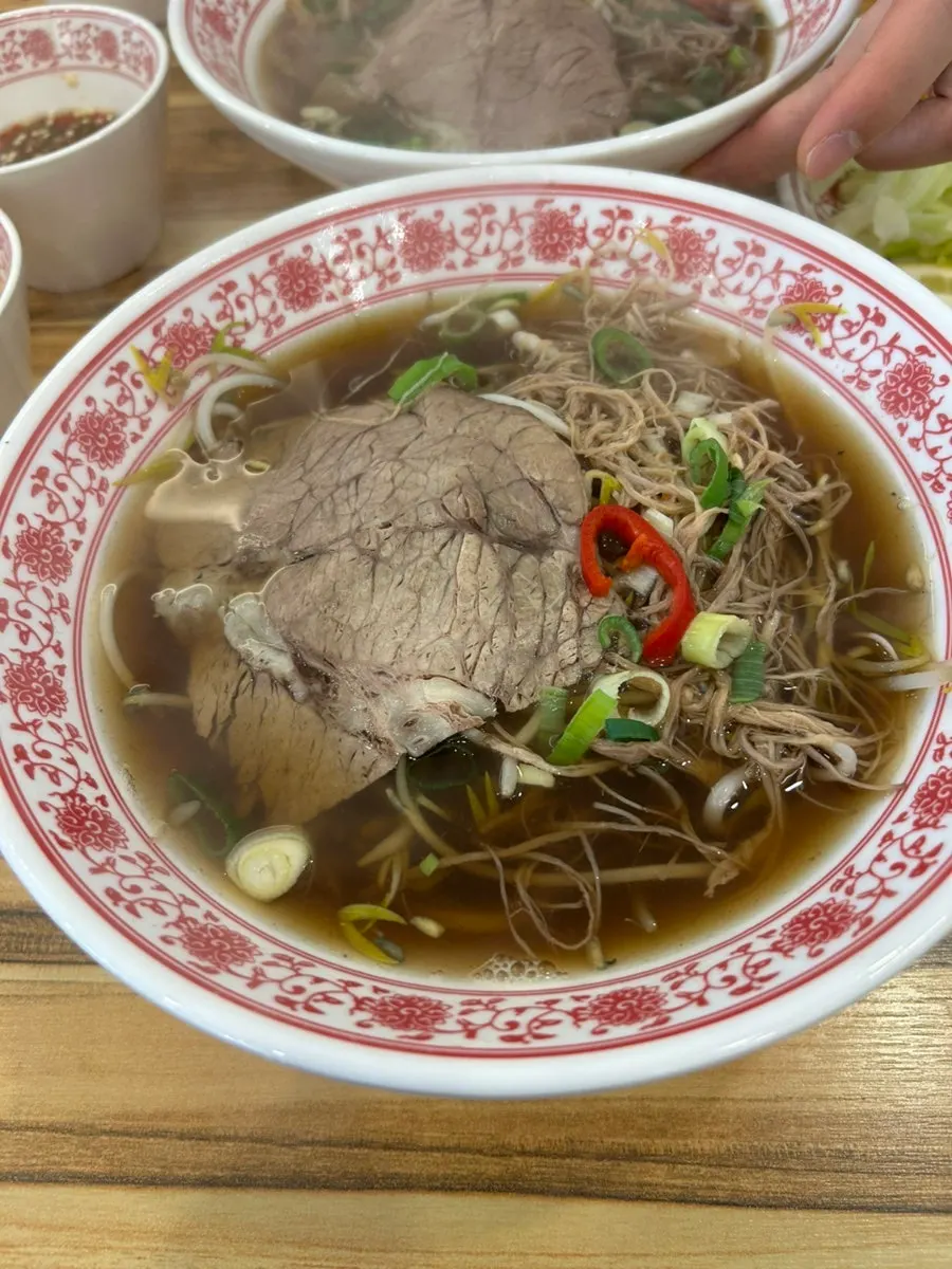 一碗雪花牛胸肉米线