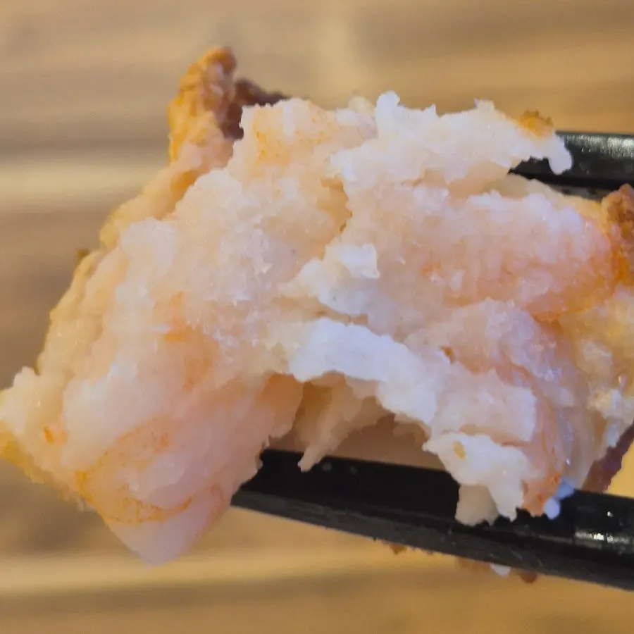 Cross-section of menbosha showing the shrimp filling