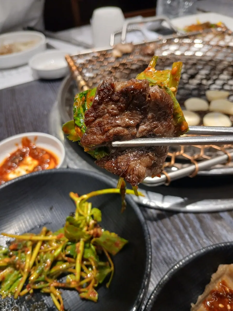 구워진 치마살과 업진살