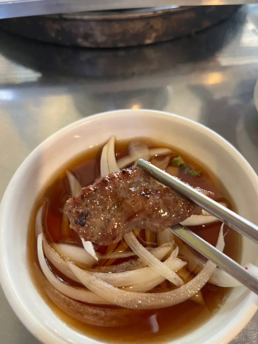 Sogalbisal turning golden brown as it cooks