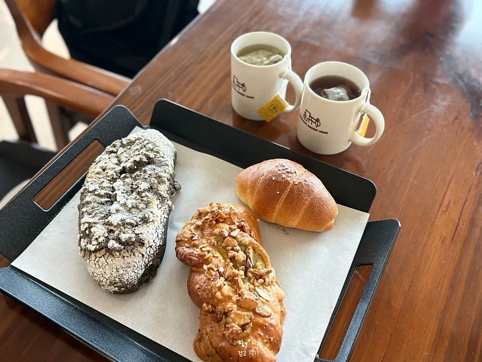Table set with ordered tea and bread