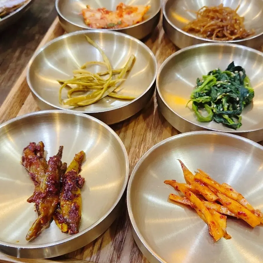 고추장아찌와 가지튀김 밑반찬