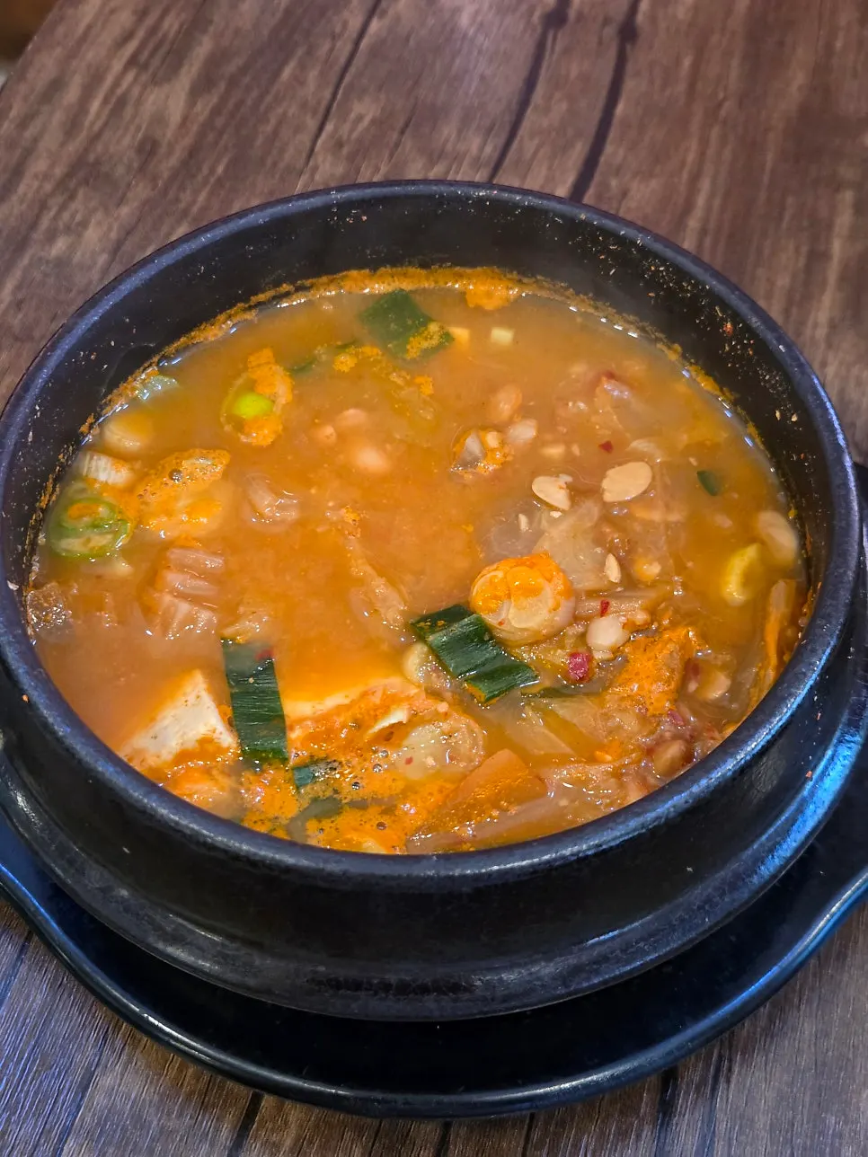 Savory cheonggukjang served in an earthenware pot