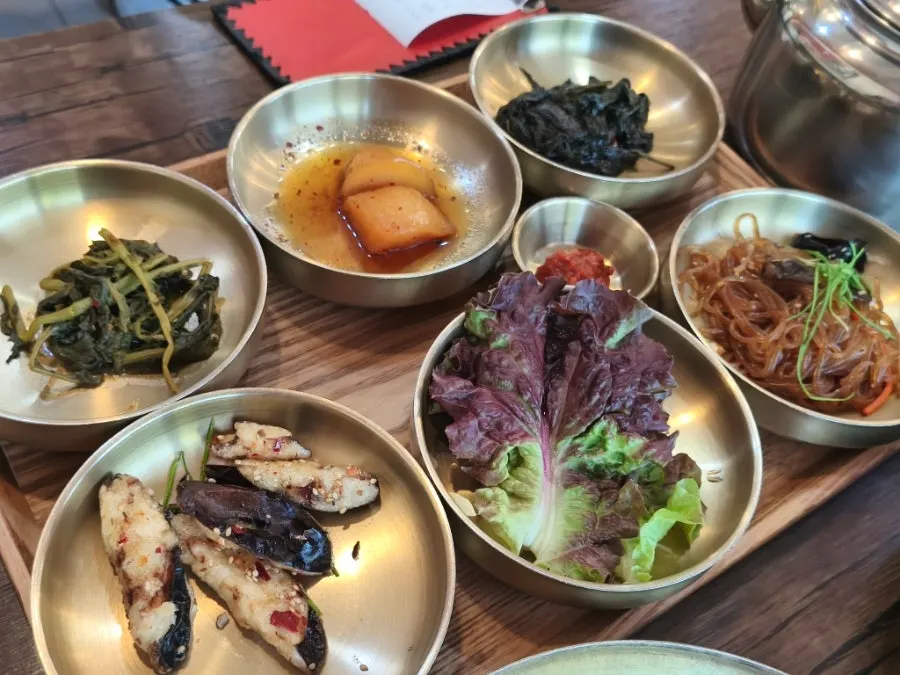 Close-up of the dried corvina plate