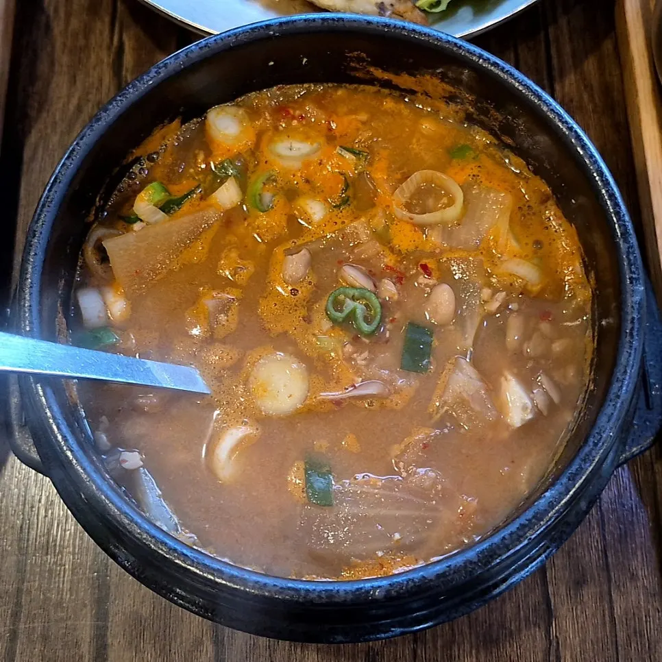 뚝배기에 담긴 청국장