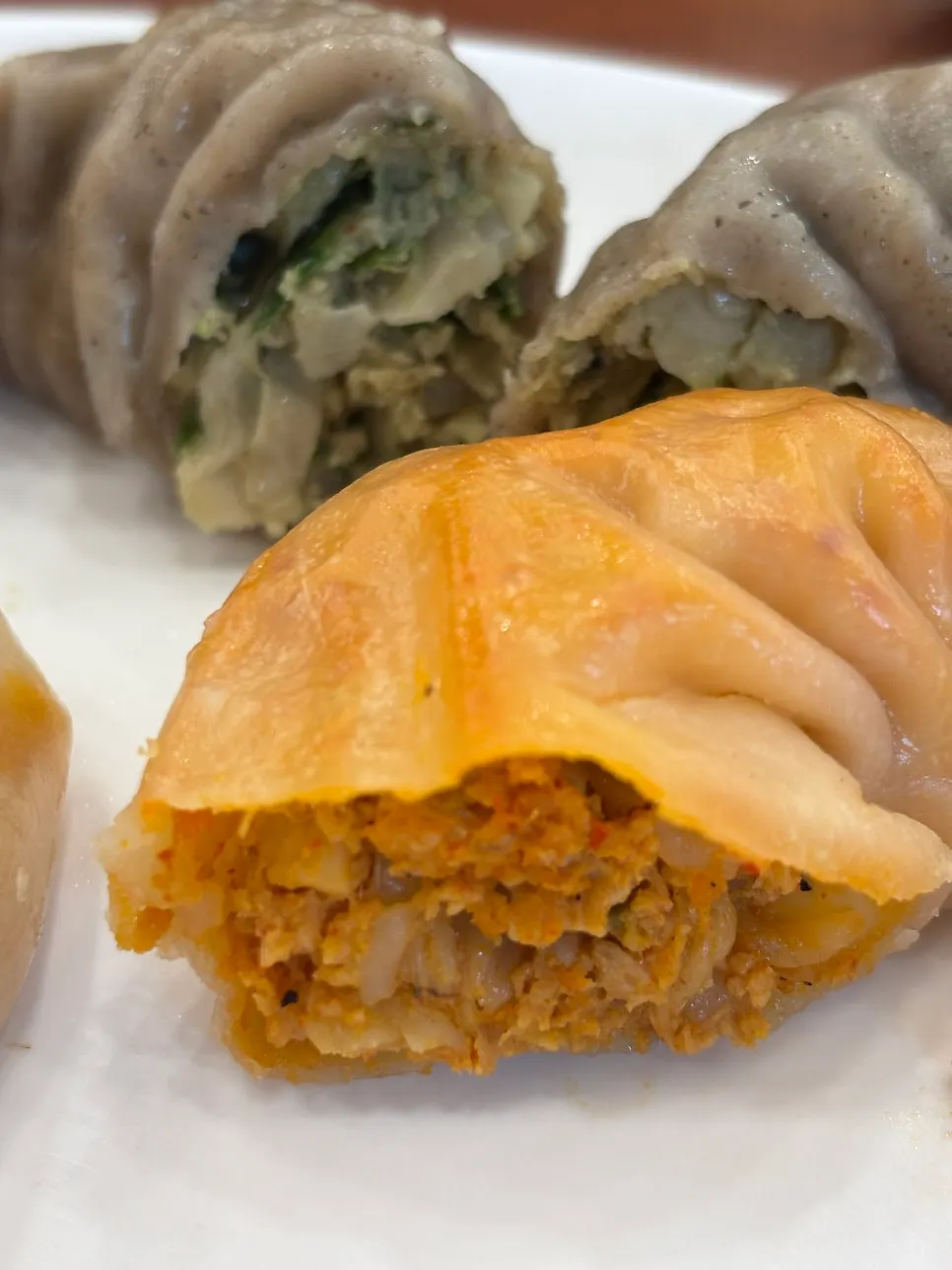 Cross-section of a plump meat mandu
