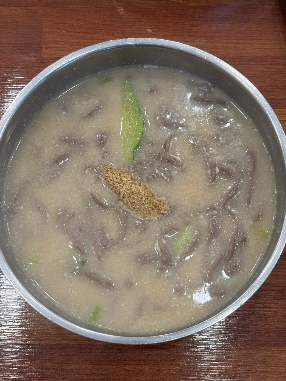Mul-makguksu broth mixed with buckwheat noodles