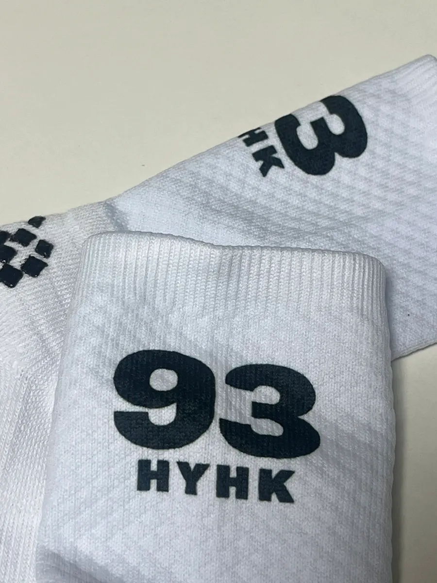 Oneable sports socks with notably sturdy material
