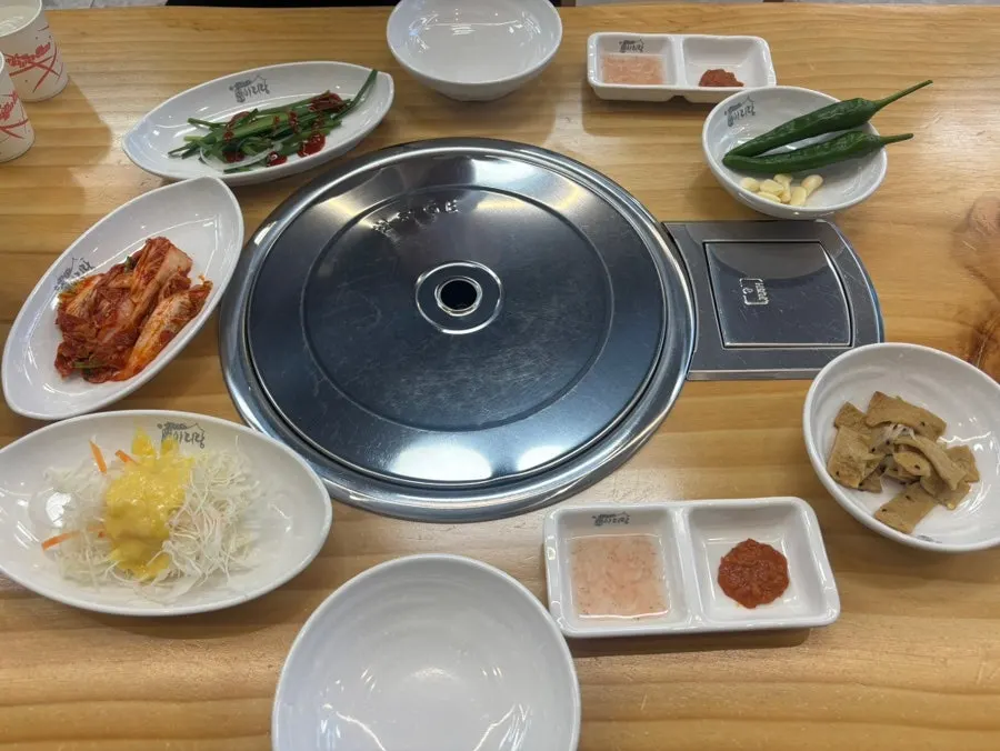 보쌈과 곁들이기 좋은 밑반찬 구성
