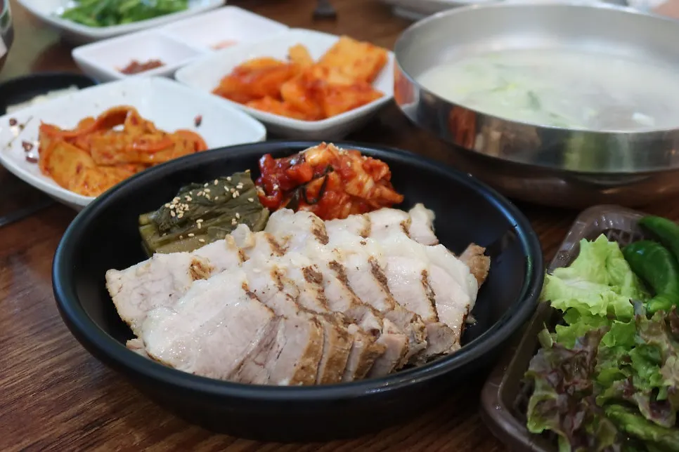 양지 살코기가 든 양지설렁탕