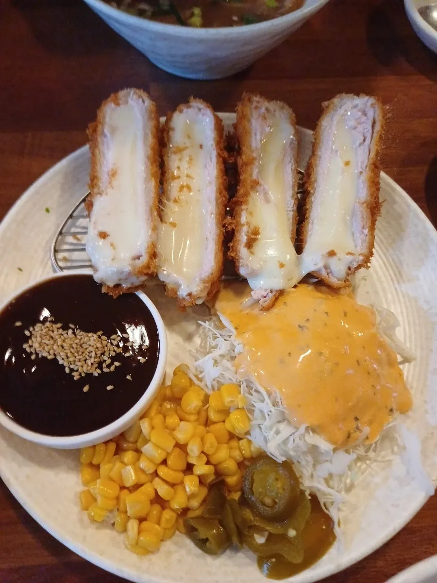 치즈돈까스 상차림