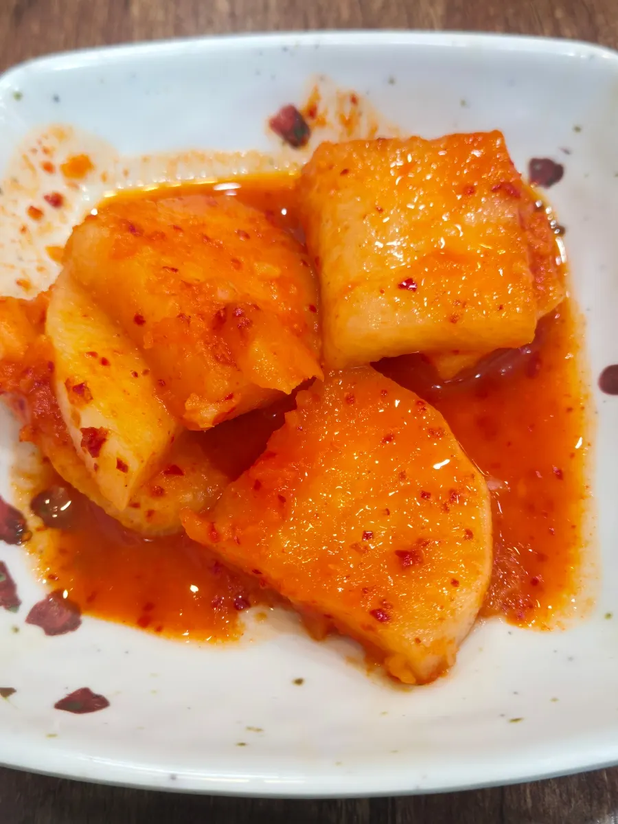 정갈하게 차려진 밑반찬