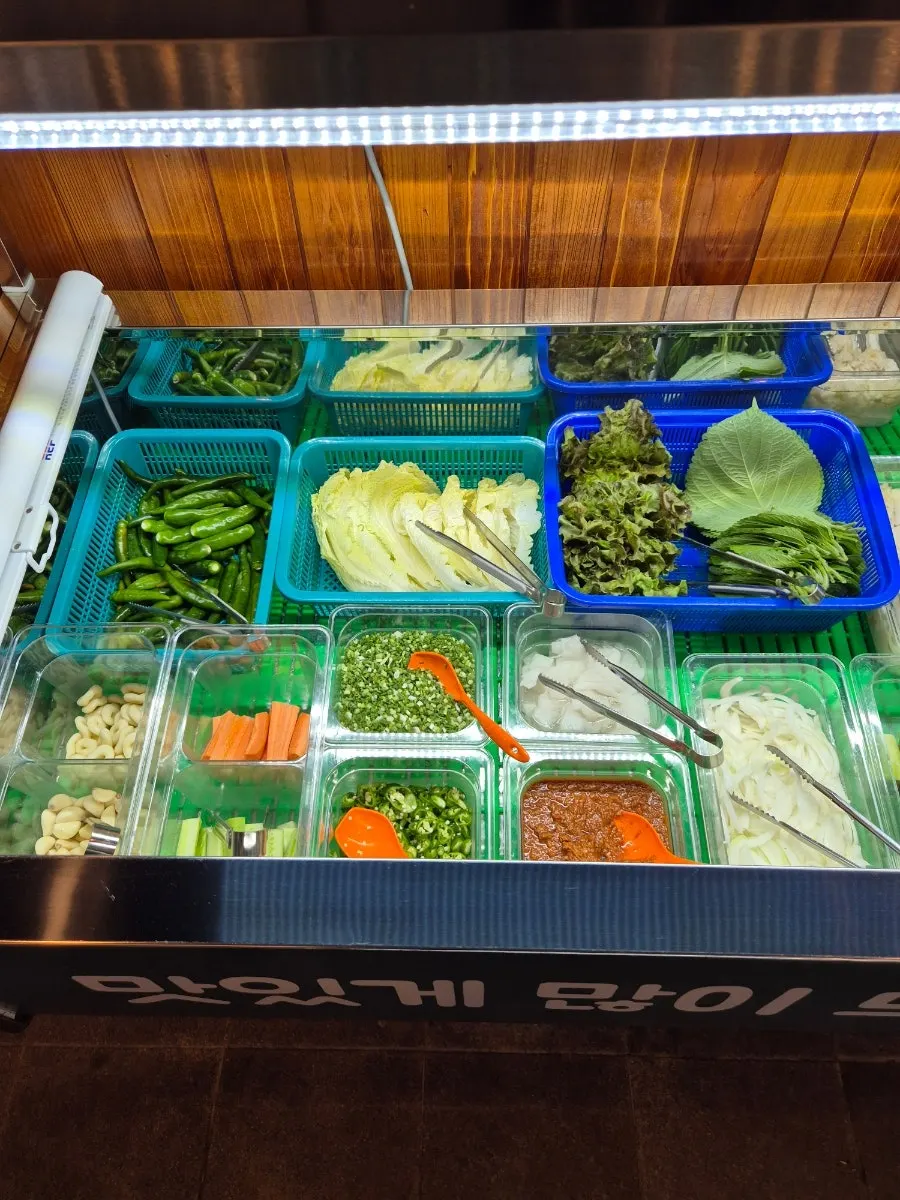 Green onion kimchi and cabbage kimchi from the self-serve bar