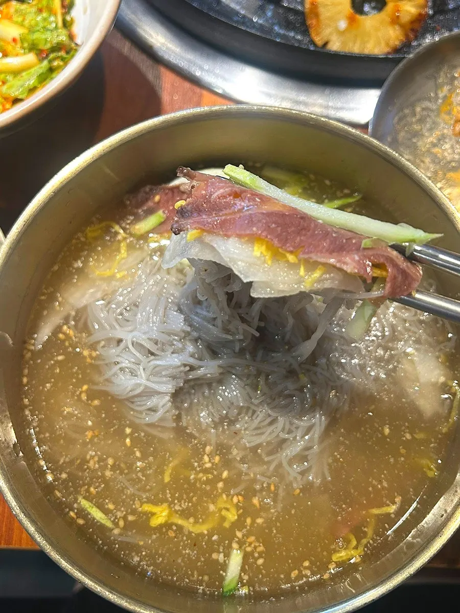 고기 식사 뒤 엄마볶음밥