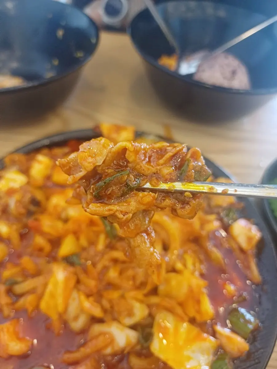 보통맛 양념의 쭈삼새